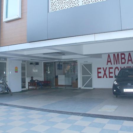 Hotel Ambai Executive Tuljapur 외부 사진