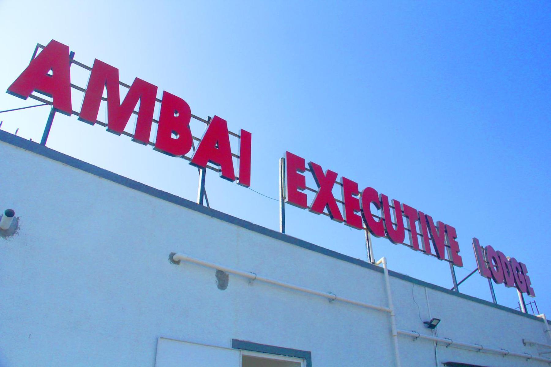 Hotel Ambai Executive Tuljapur 외부 사진