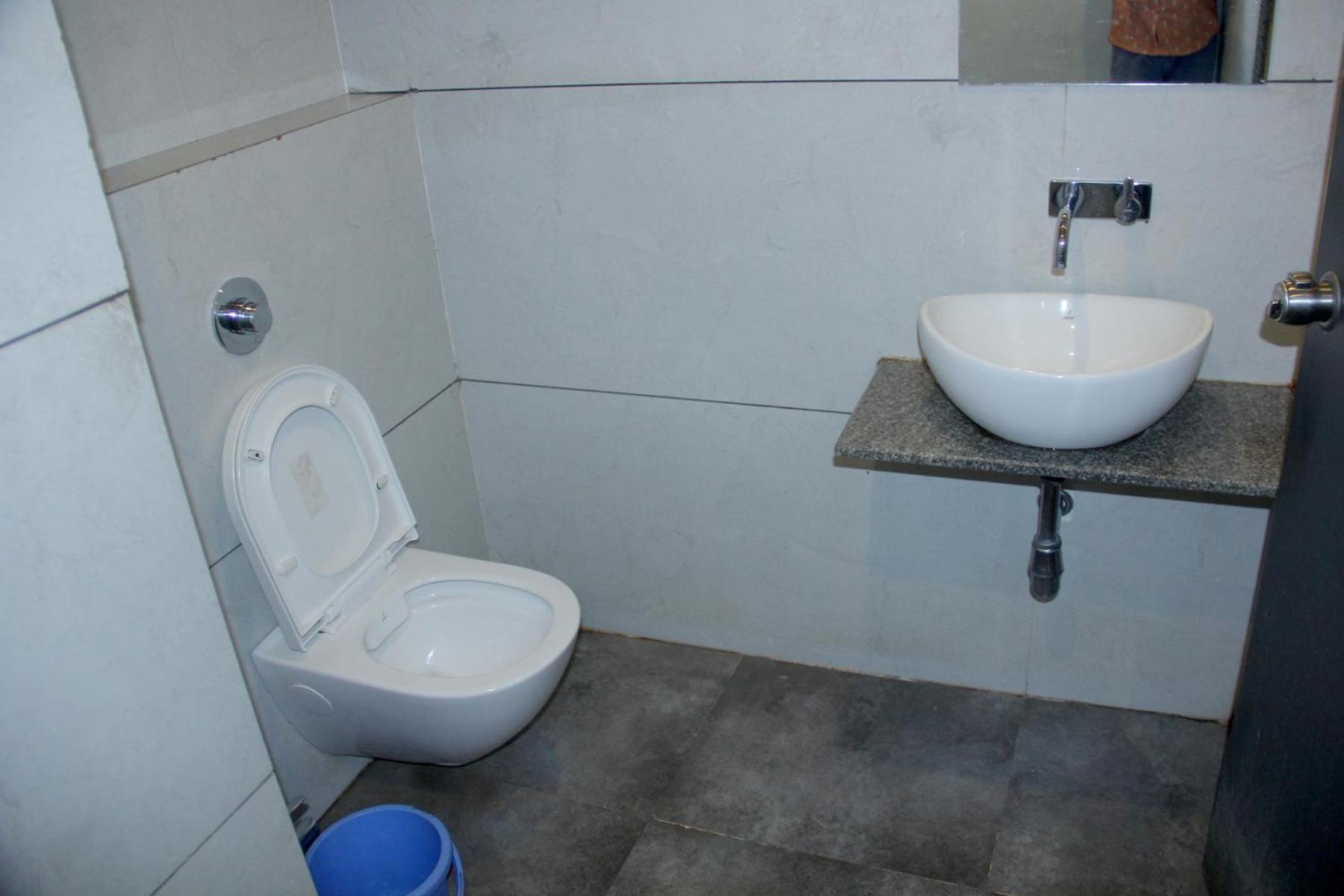 Hotel Ambai Executive Tuljapur 외부 사진