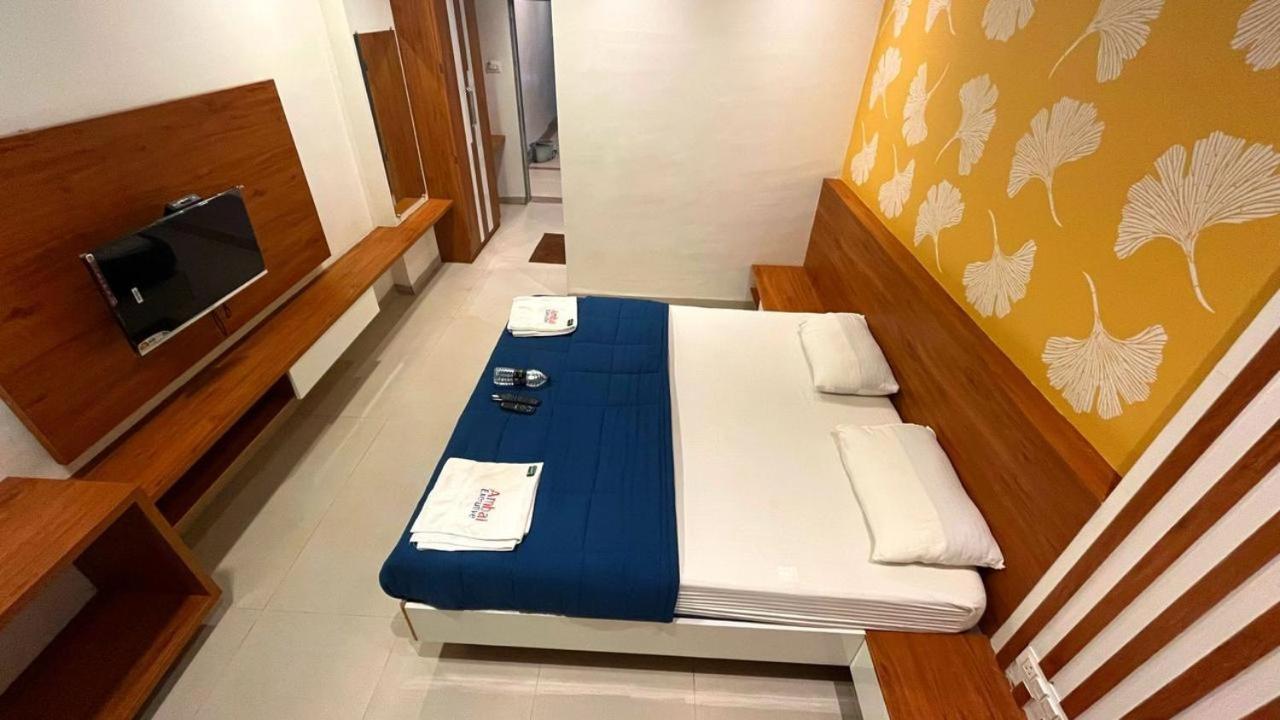 Hotel Ambai Executive Tuljapur 외부 사진